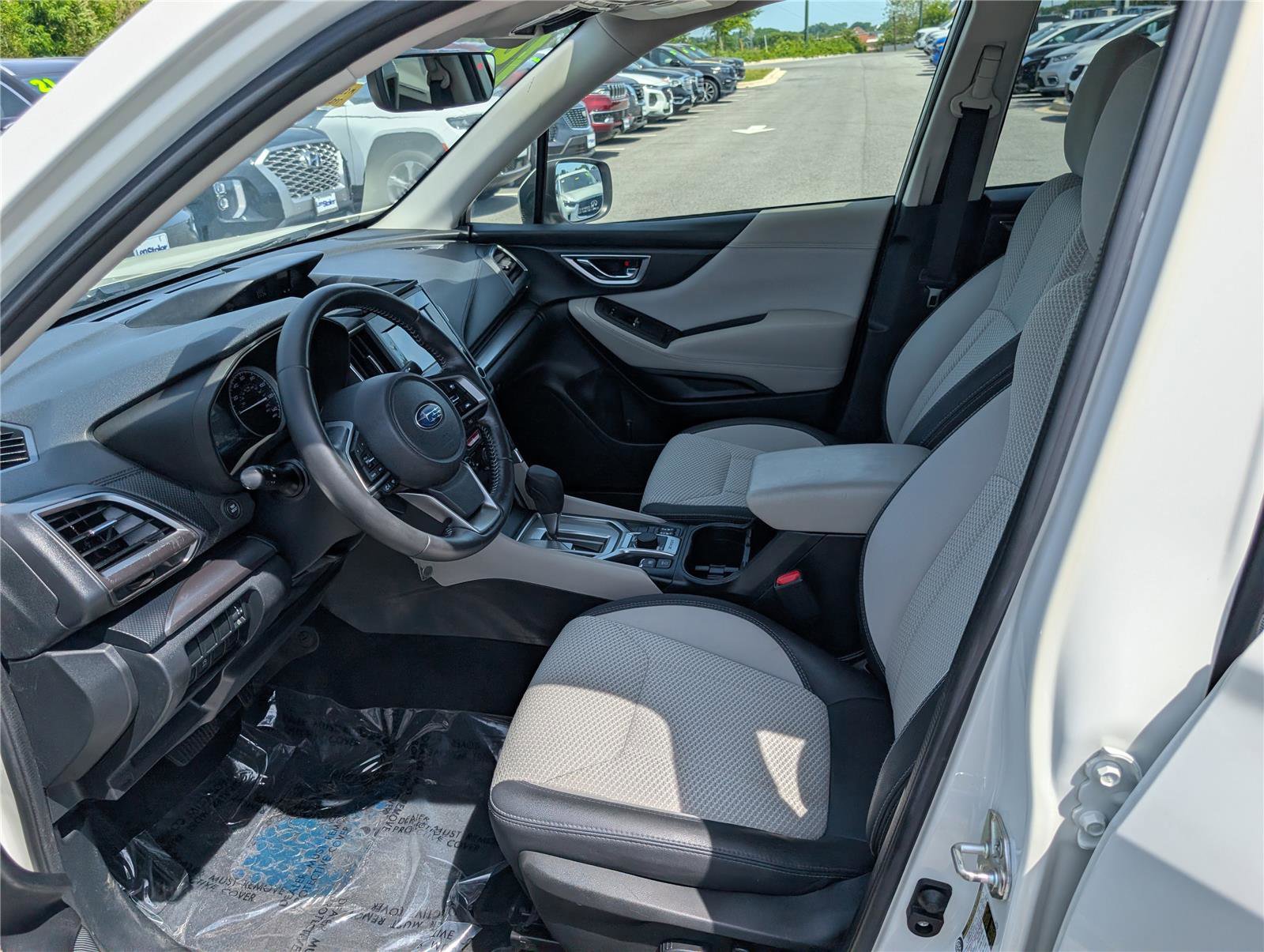 Used 2019 Subaru Forester Premium w/ All-Weather Package AWD/4WD image 14
