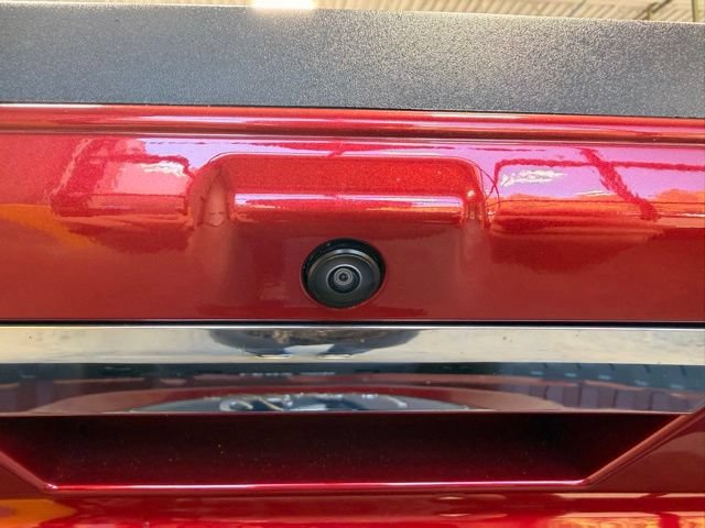 Used 2023 Ford F150 Lariat w/ Equipment Group 502A High AWD/4WD image 4