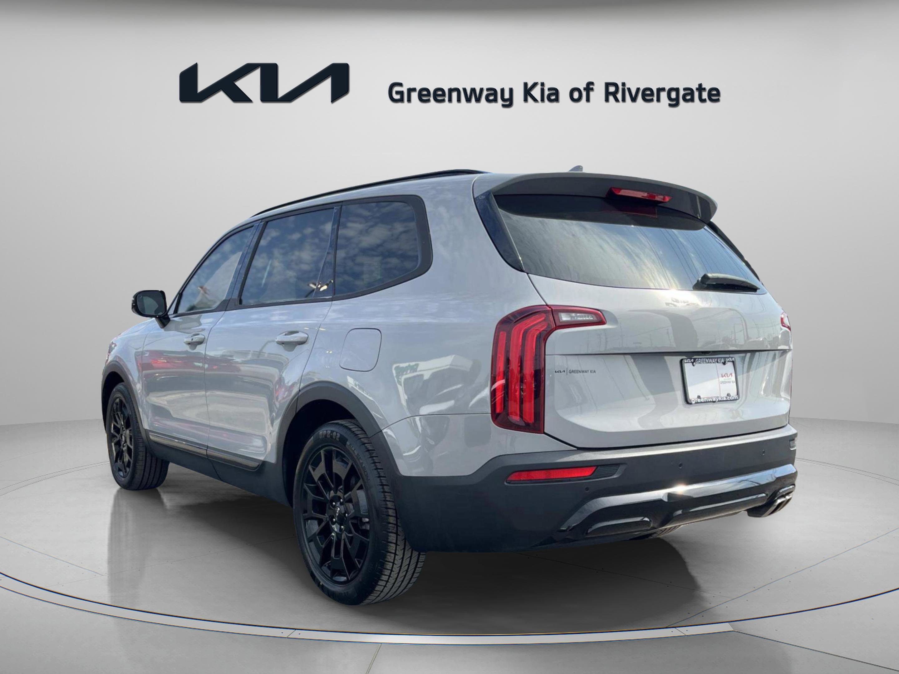 Used 2022 Kia Telluride SX w/ SX Prestige Package image 5
