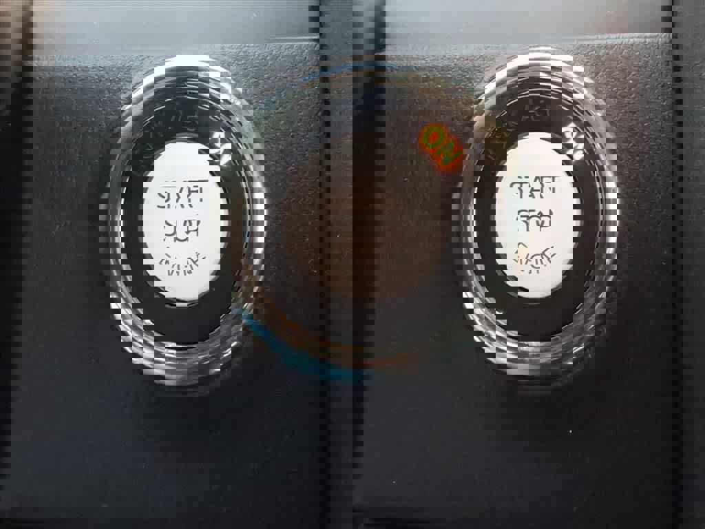 Used 2022 INFINITI QX80 Luxe w/ Cargo Package image 24