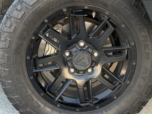 Used 2020 Toyota Tundra SR5 AWD/4WD image 14
