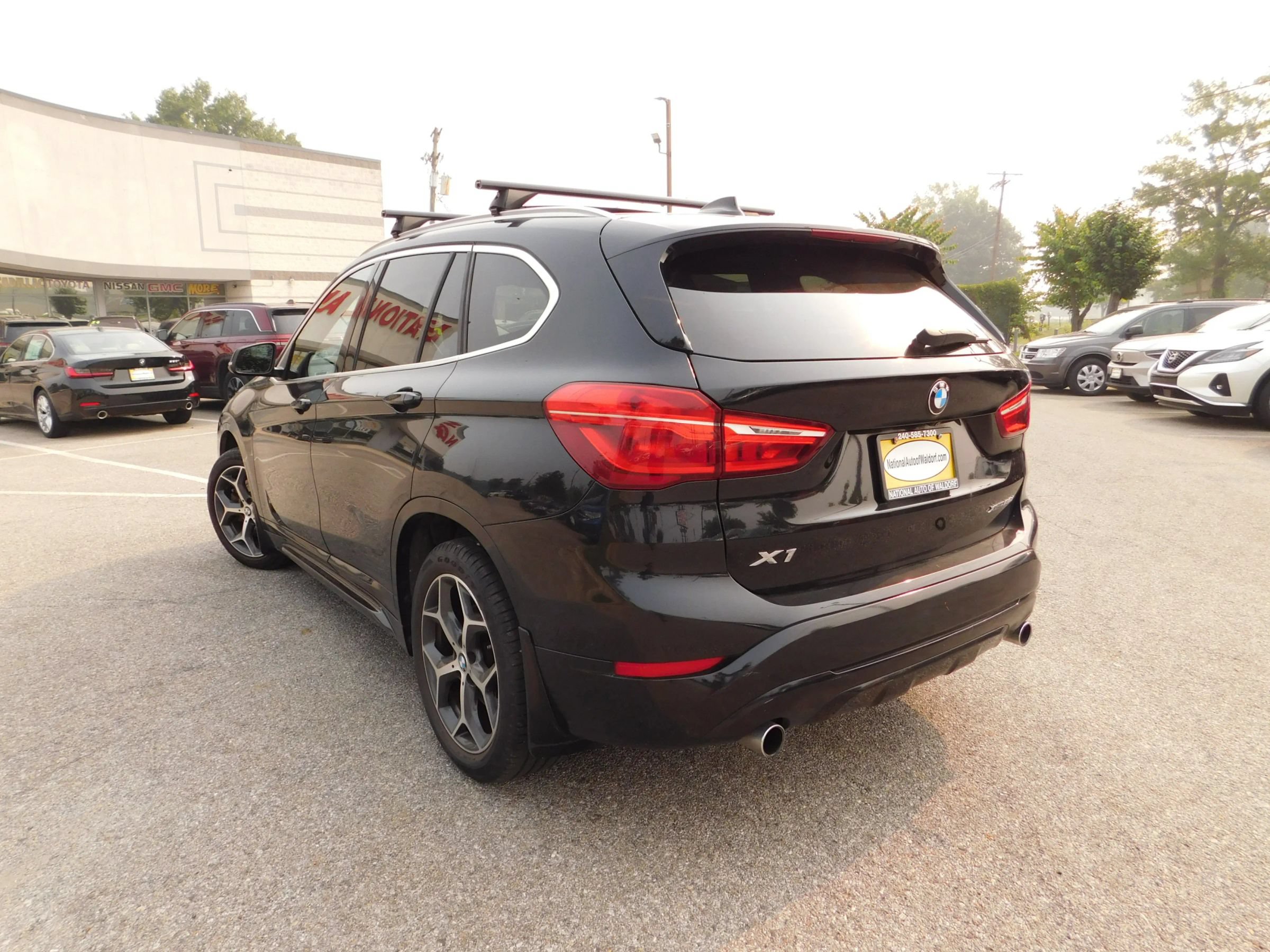 Used 2018 BMW X1 xDrive28i w/ Convenience Package AWD/4WD image 4