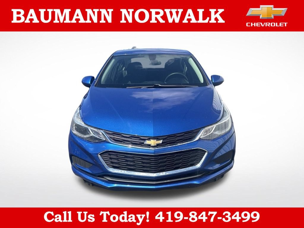 Used 2016 Chevrolet Cruze LT FWD image 3
