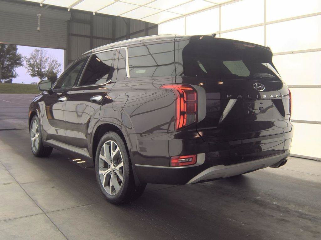 Used 2021 Hyundai Palisade Limited FWD image 5