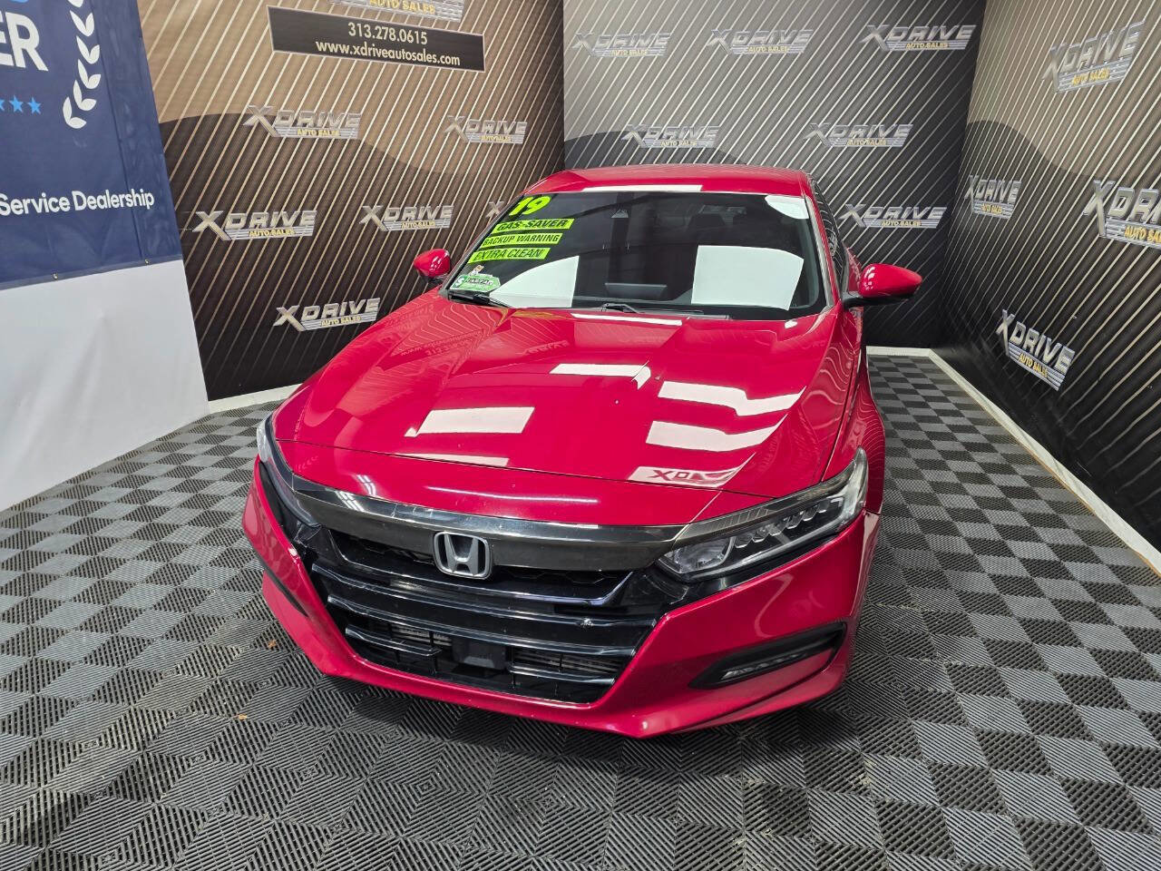 Used 2019 Honda Accord Sport image 3