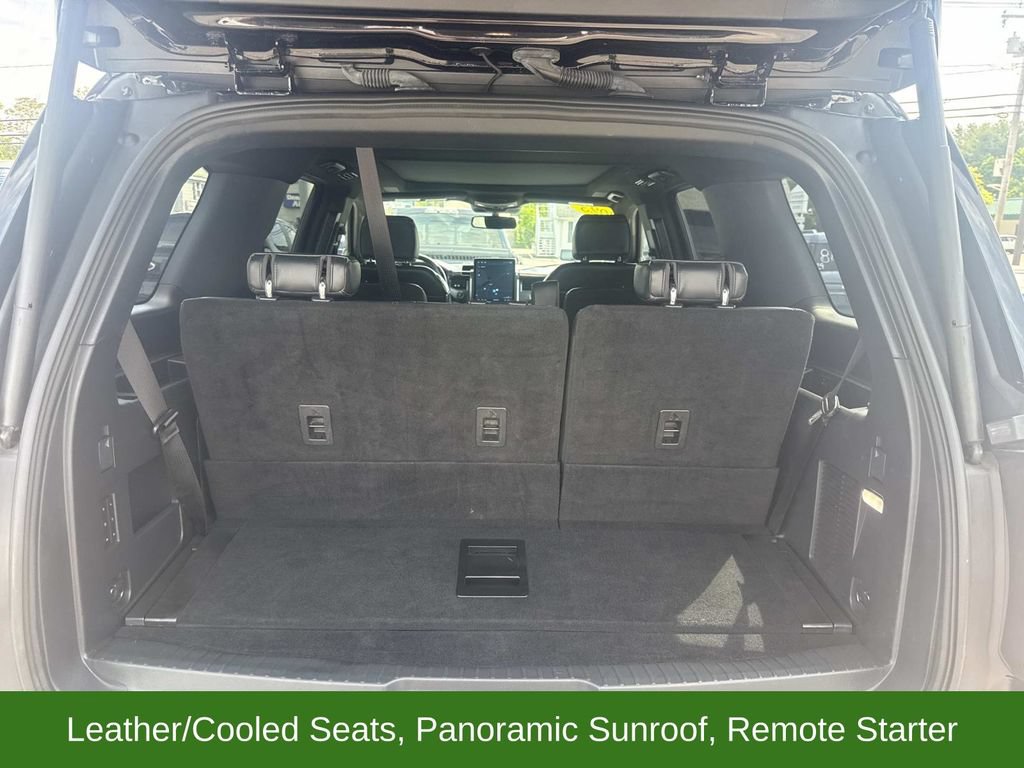 Certified 2023 Ford Expedition Platinum AWD/4WD image 6