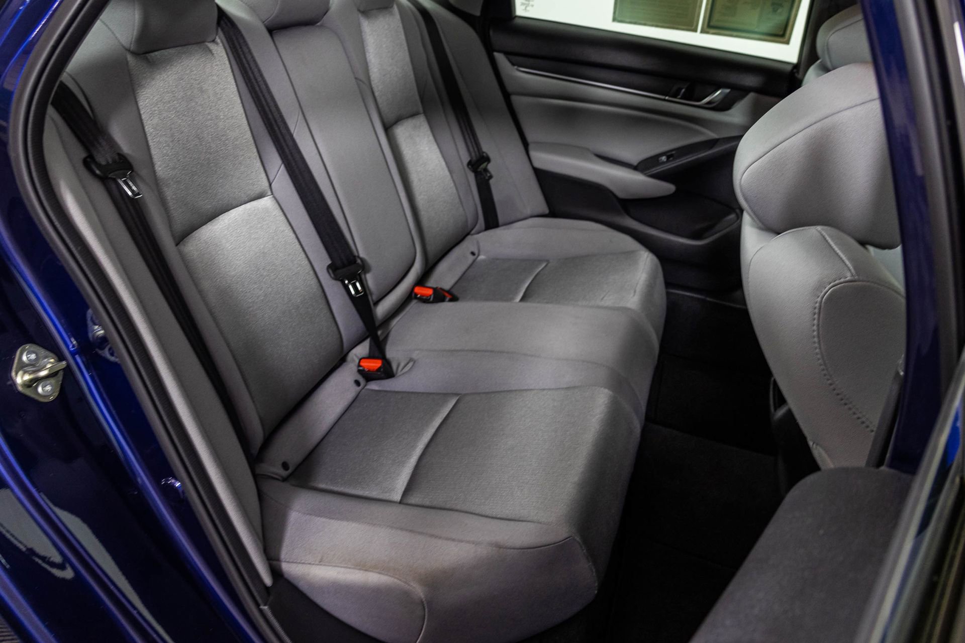 Used 2018 Honda Accord LX image 38