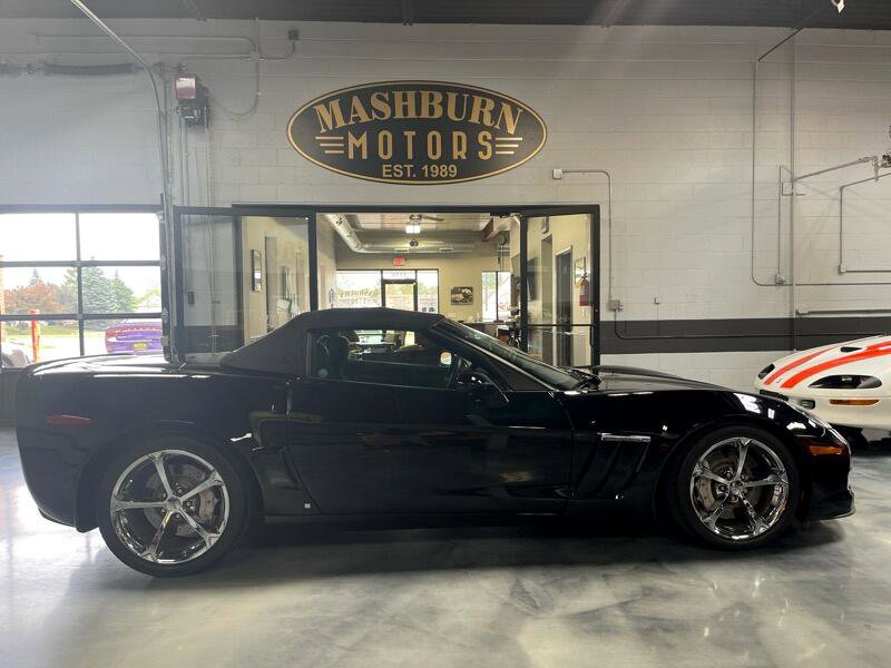 Used 2011 Chevrolet Corvette Grand Sport w/ Preferred Equipment Group image 9