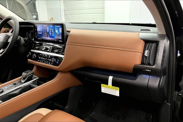 New 2026 Nissan Pathfinder Platinum w/ Lighting Package AWD/4WD image 39