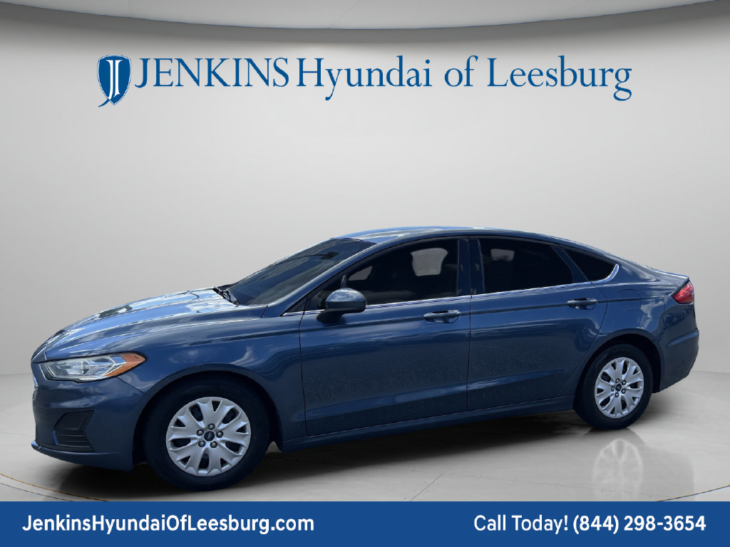 Used 2019 Ford Fusion S FWD image 10