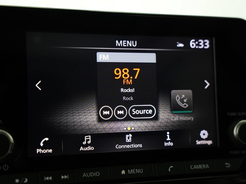Used 2022 Nissan Pathfinder SV w/ SV Premium Package AWD/4WD image 19