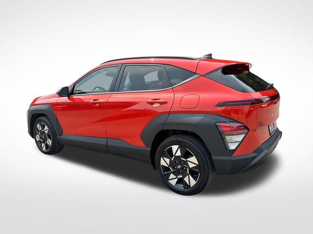 Used 2024 Hyundai Kona SEL w/ Convenience Package FWD image 3