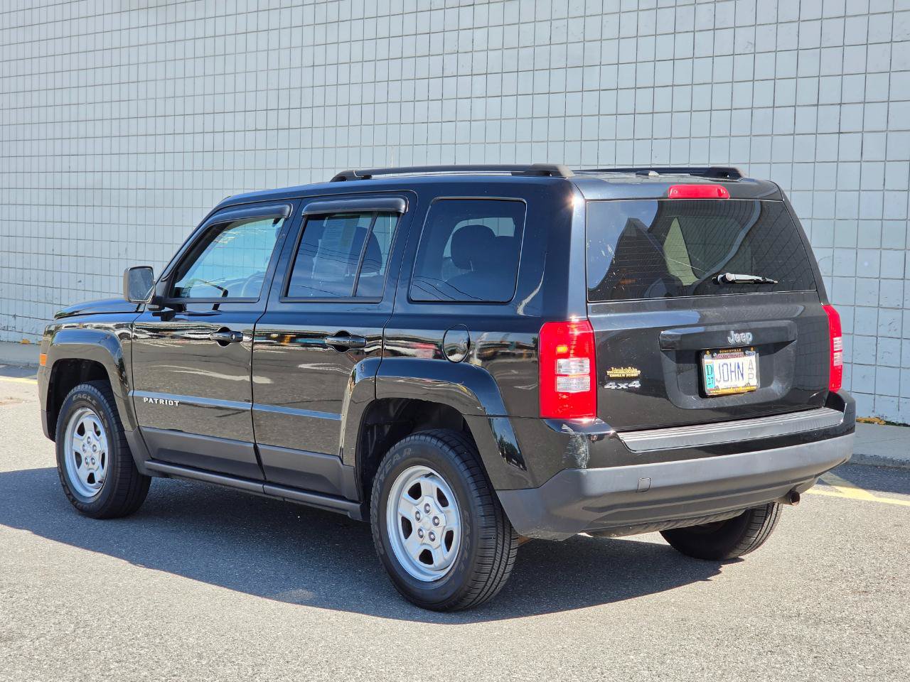 Used 2016 Jeep Patriot Sport w/ Power Value Group AWD/4WD image 5