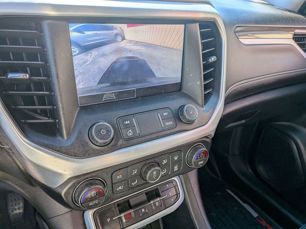 Used 2021 GMC Acadia SLE image 19