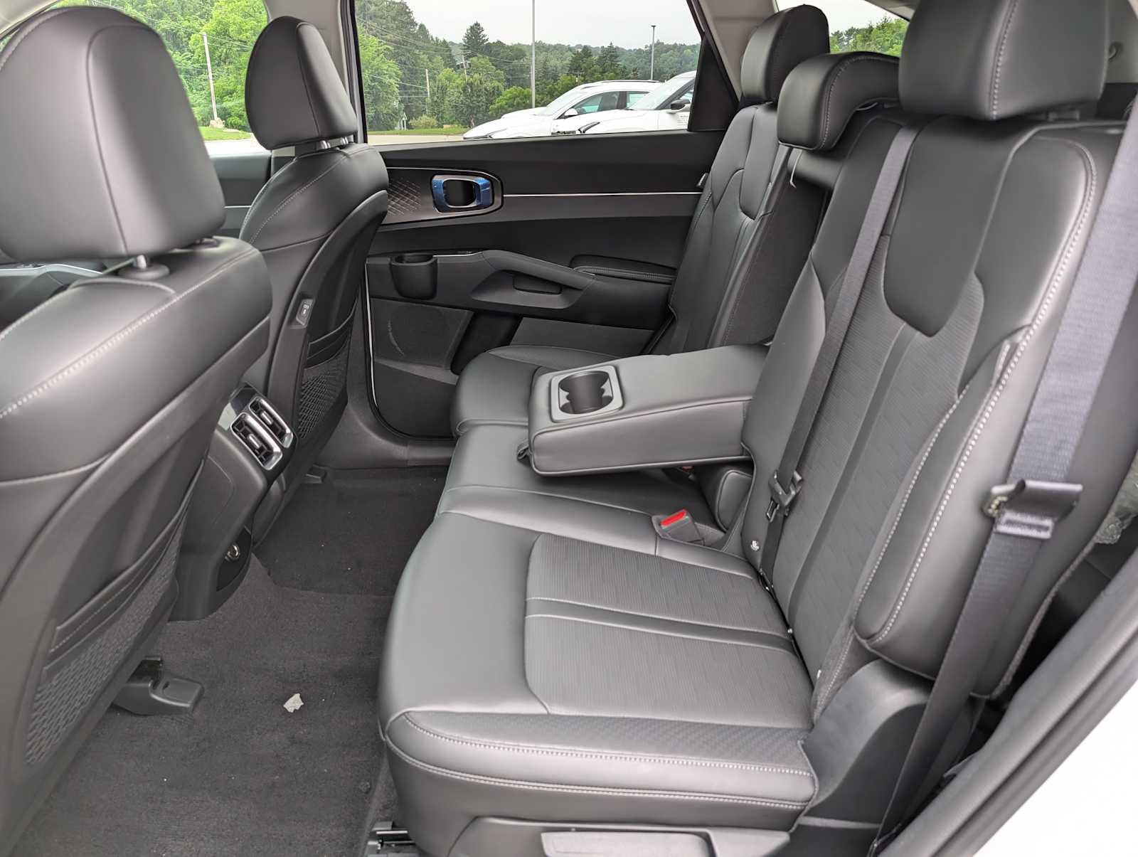 New 2026 Kia Sorento S AWD/4WD image 17