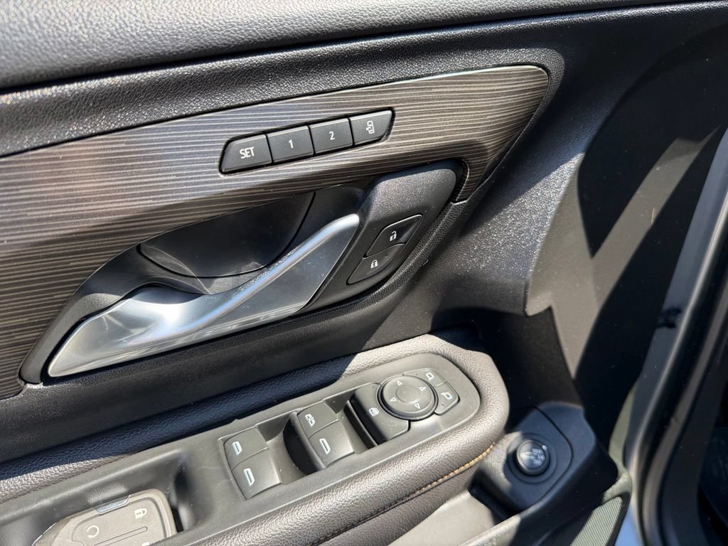 Used 2021 GMC Terrain SLT FWD image 11