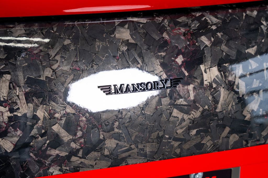 Used 2020 Ferrari 812 Superfast image 34