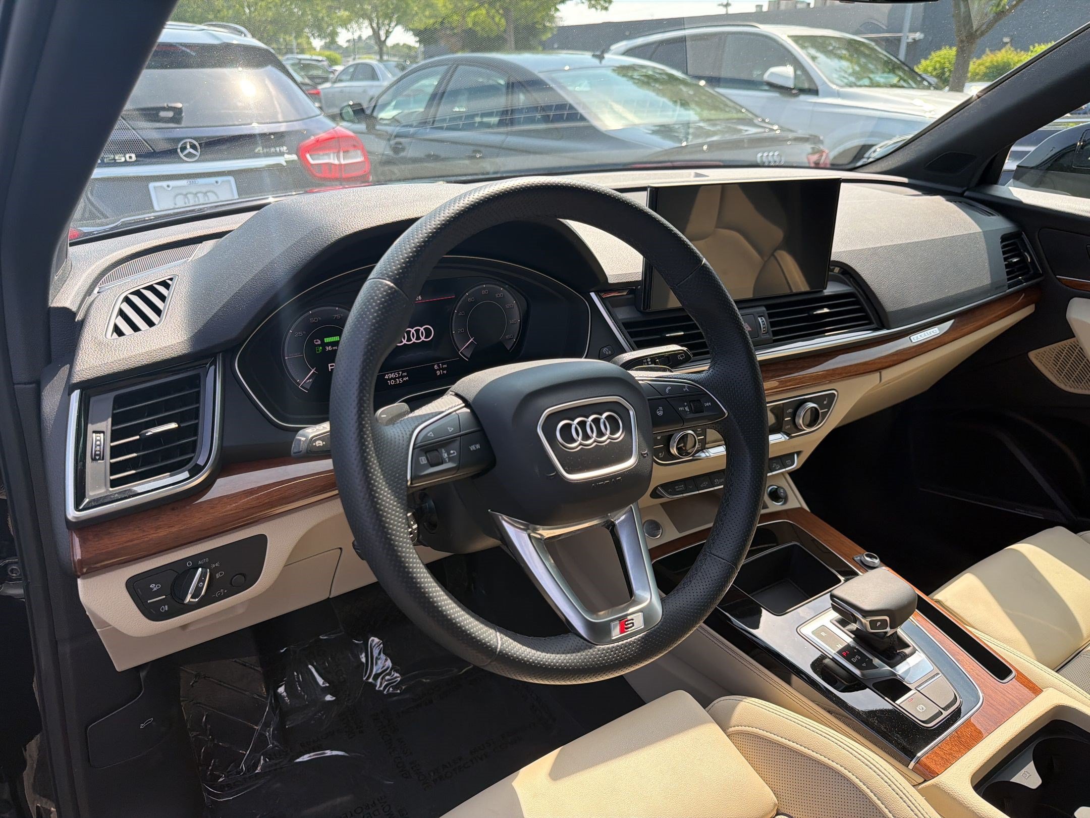 Used 2024 Audi Q5 e Premium Plus w/ Premium Plus Package AWD/4WD image 4