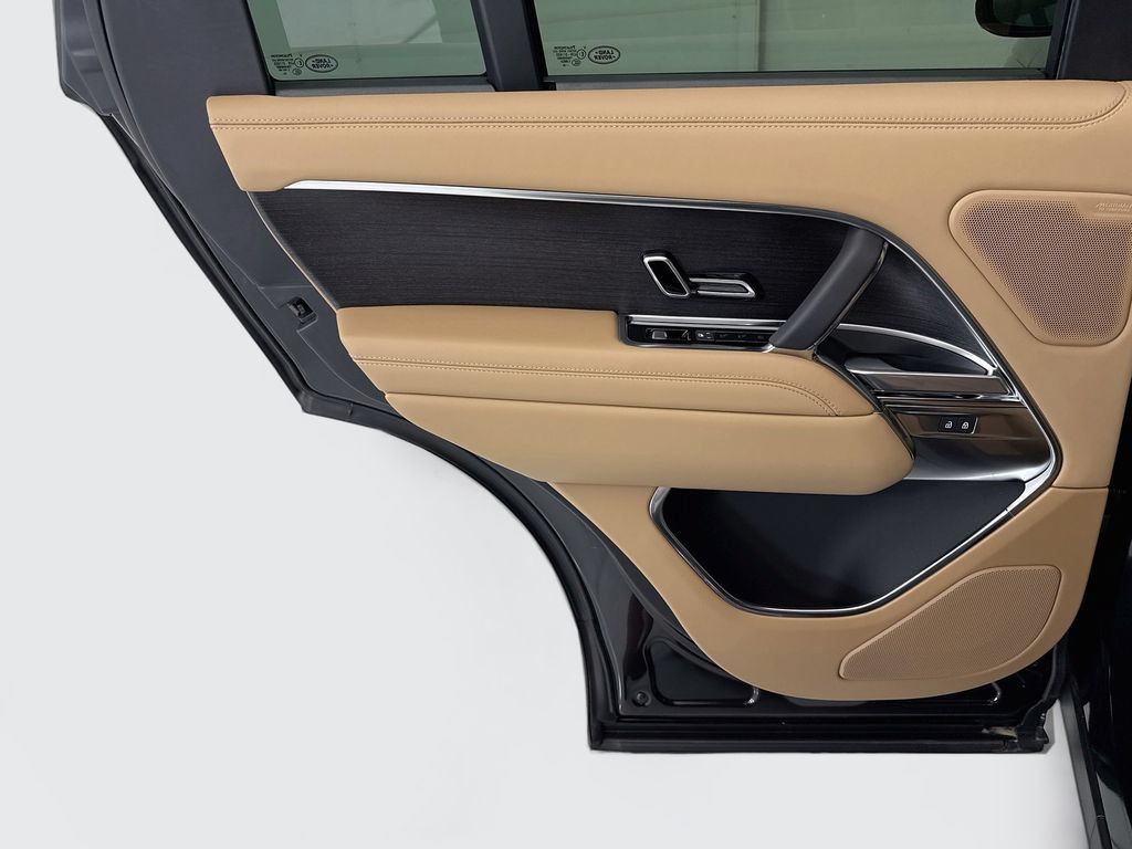 New 2026 Land Rover Range Rover SE AWD/4WD image 25