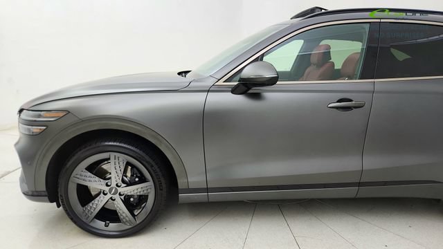 Used 2024 Genesis GV70 3.5T Sport w/ Sport Prestige Package AWD/4WD image 9