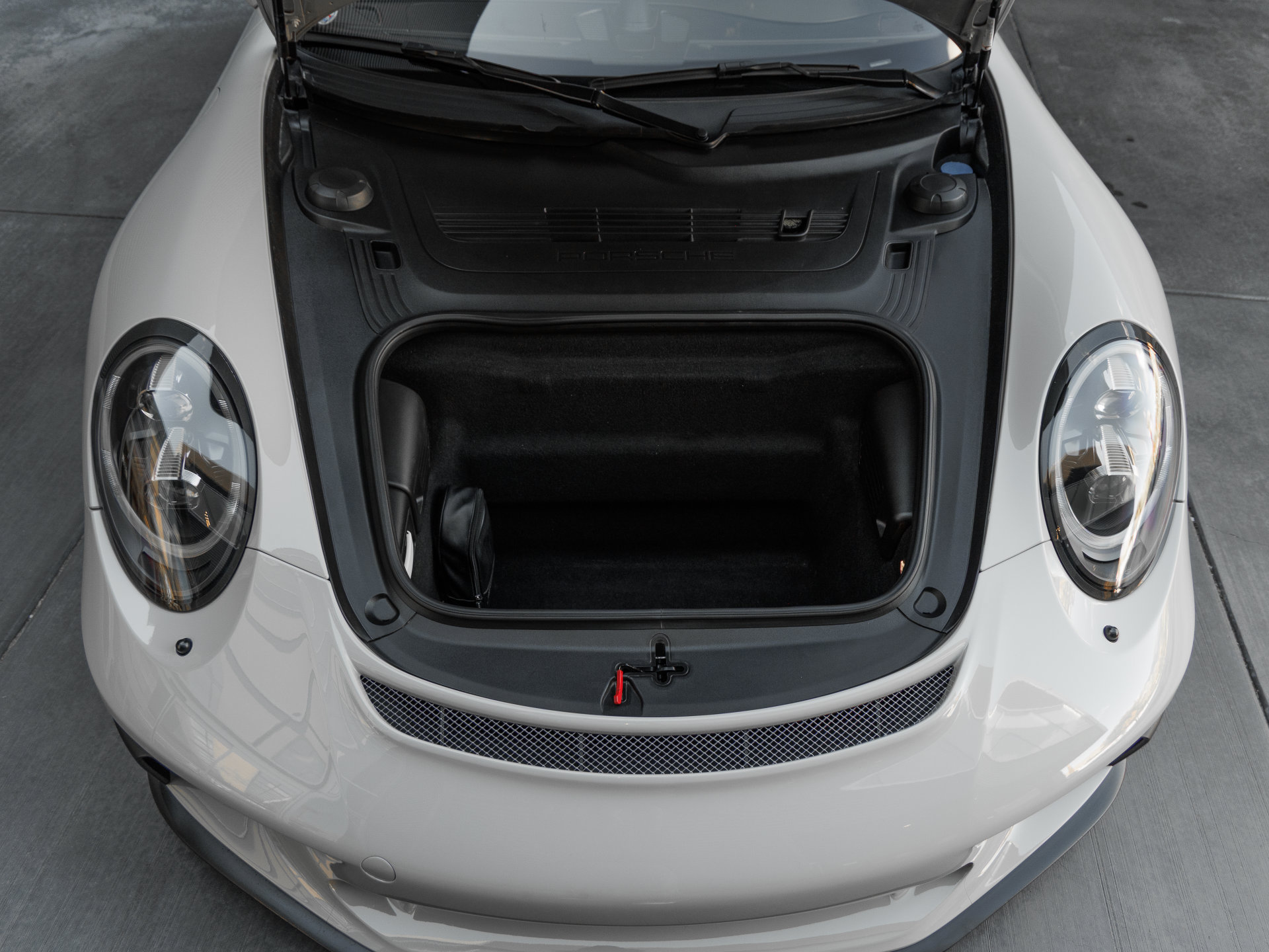 Used 2018 Porsche 911 GT3 RWD image 49