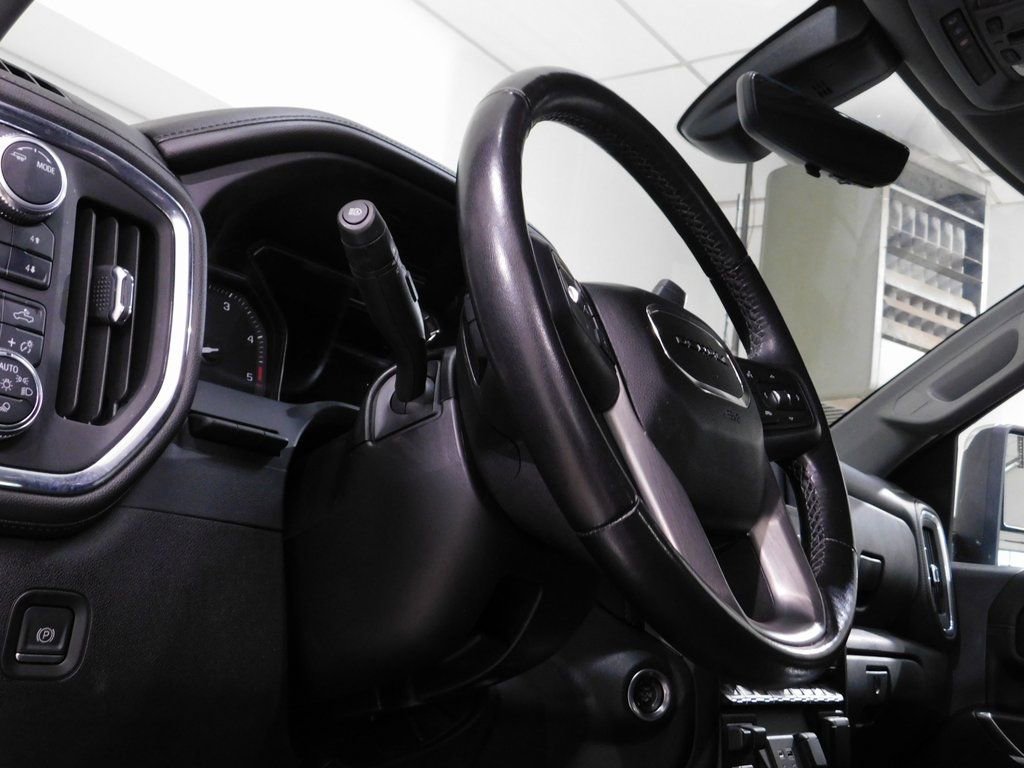 Used 2022 GMC Sierra 3500 Denali w/ Technology Package image 38