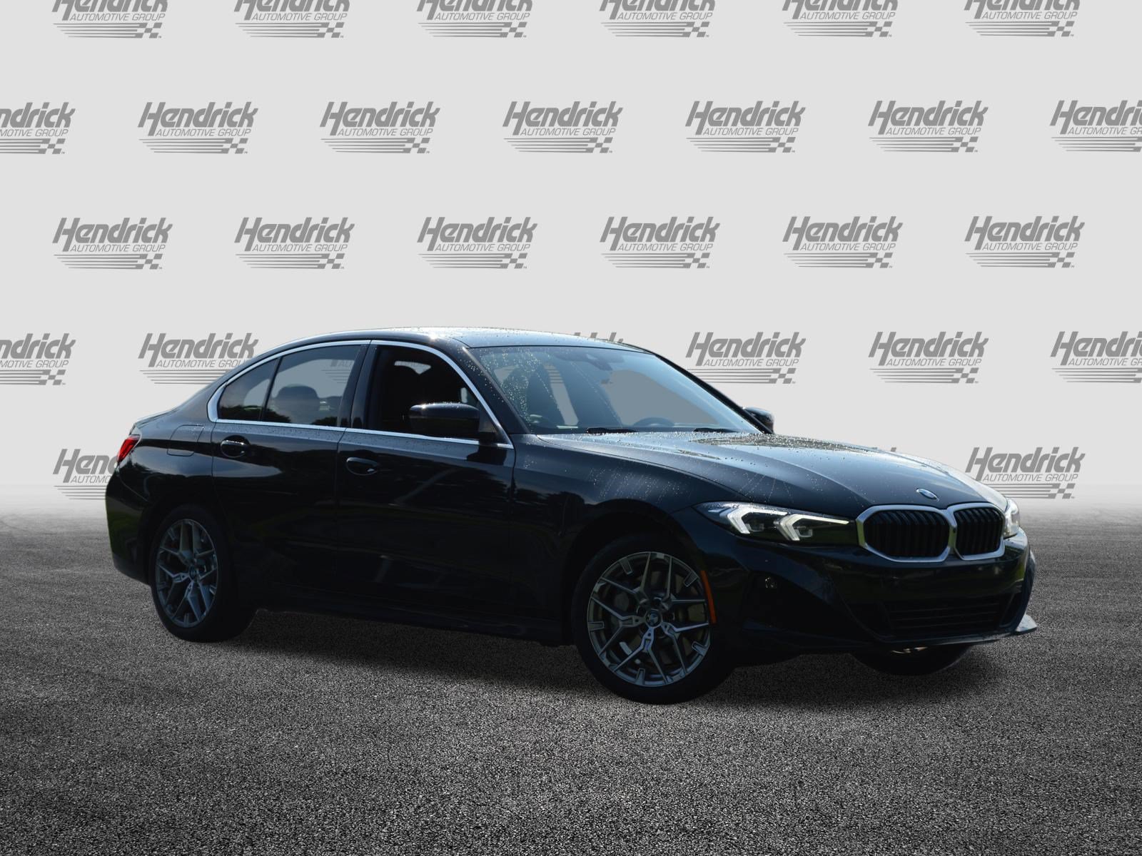 Used 2025 BMW 330i xDrive Sedan w/ Convenience Package AWD/4WD image 2