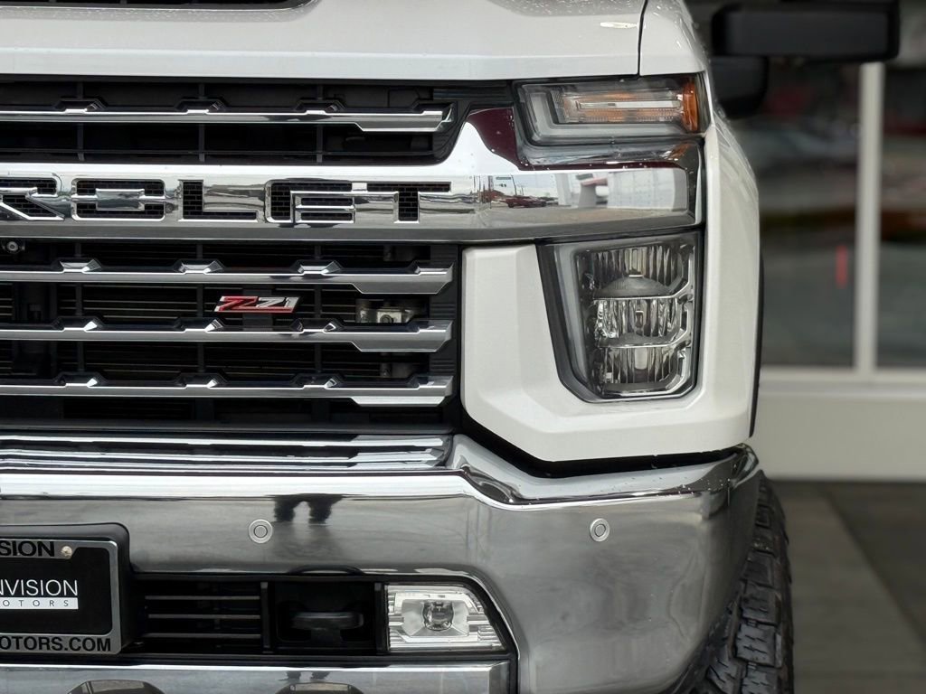 Used 2022 Chevrolet Silverado 2500 LTZ w/ LTZ Premium Package image 5