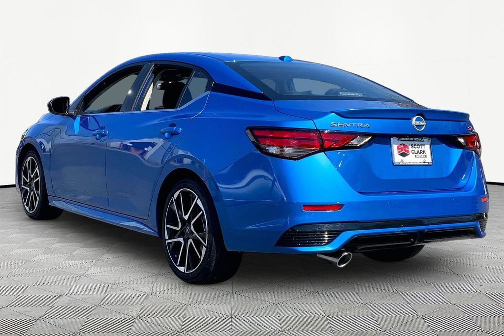 Used 2025 Nissan Sentra SR image 4