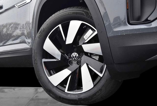 New 2026 Volkswagen Atlas Cross Sport SE image 3