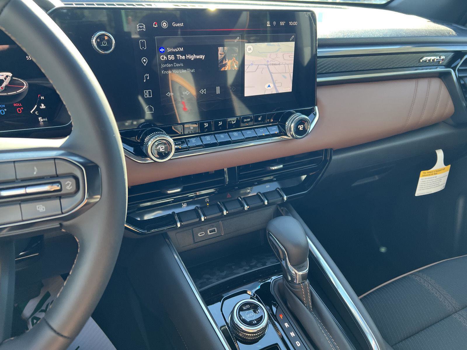 New 2026 GMC Canyon AT4 image 24