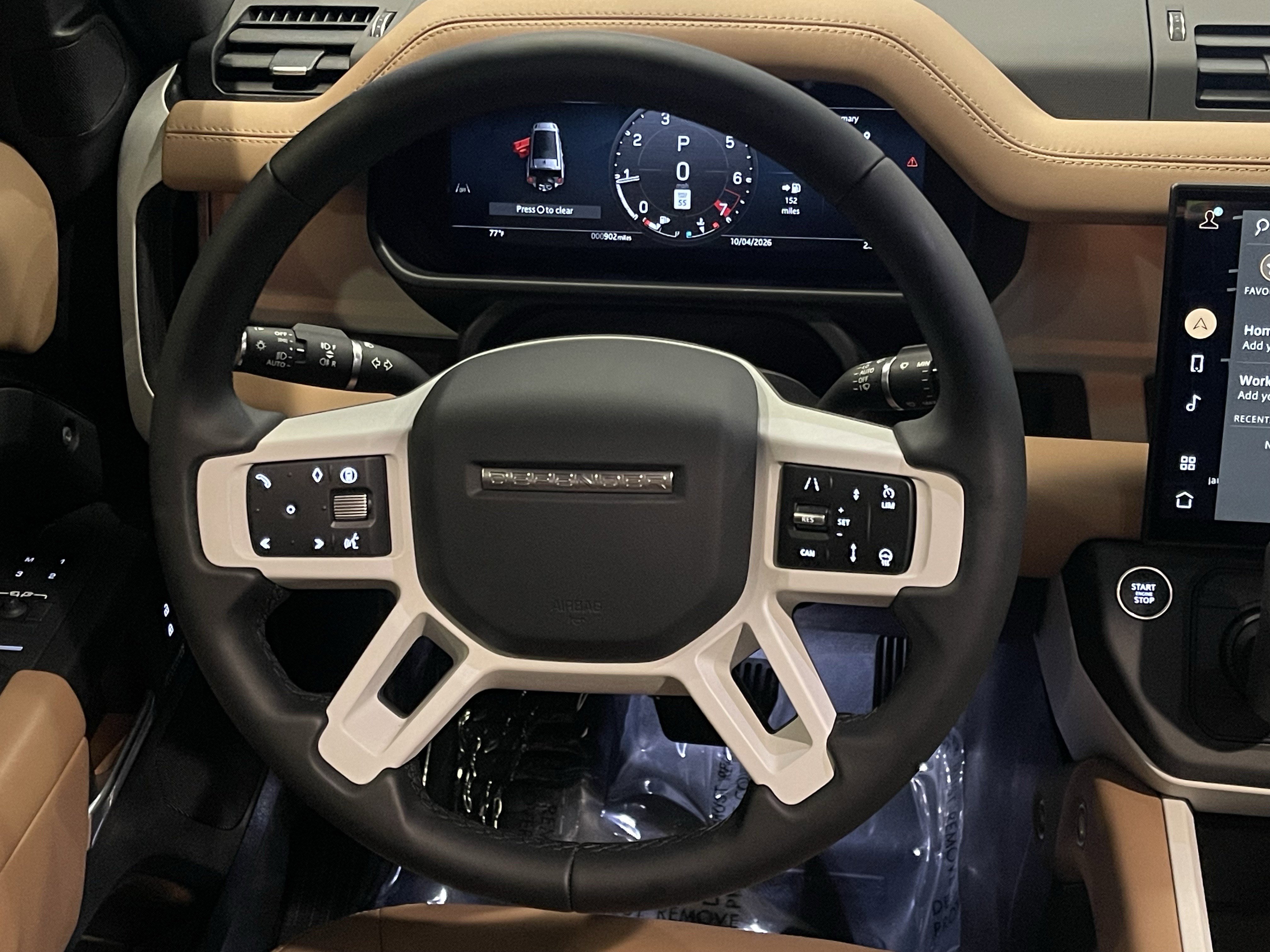 Used 2026 Land Rover Defender 130 X-Dynamic SE image 19