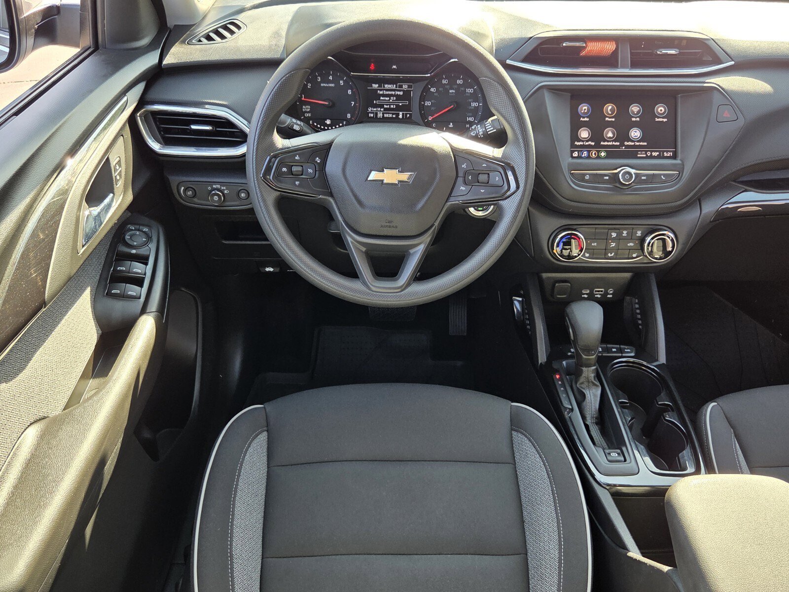 Used 2023 Chevrolet TrailBlazer LT image 11