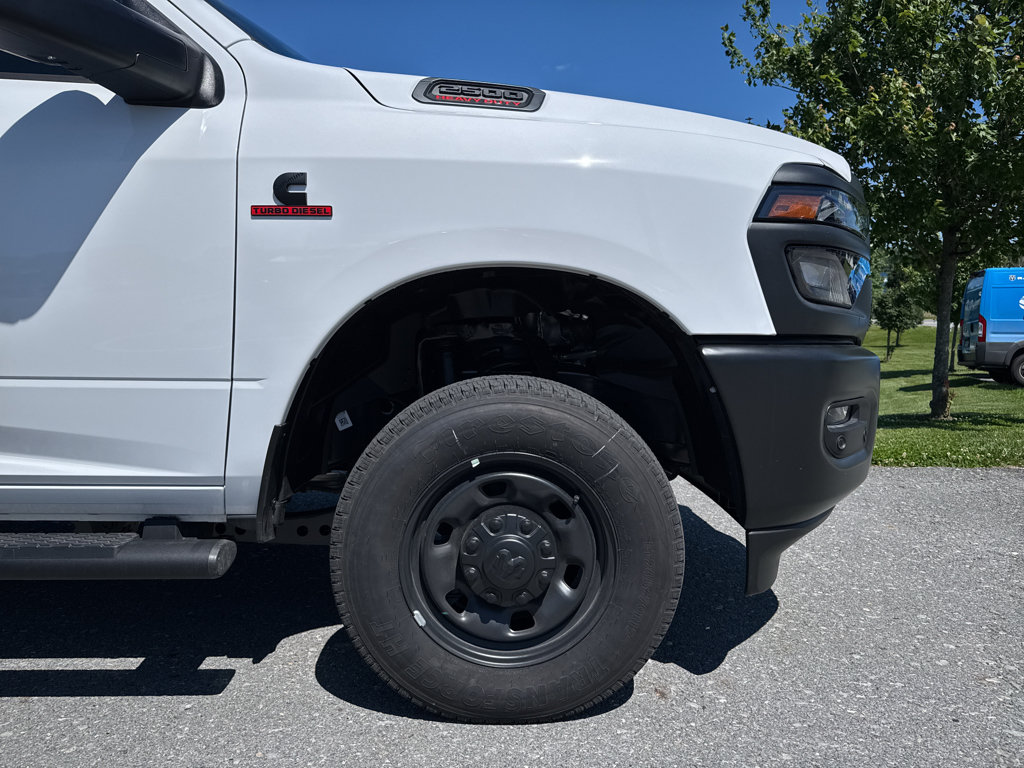 New 2026 RAM 2500 Tradesman AWD/4WD image 22