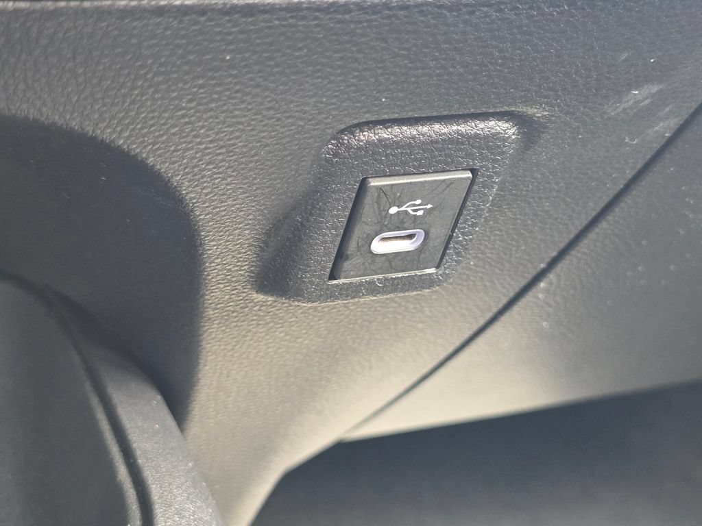 Certified 2025 Toyota Corolla LE FWD image 29