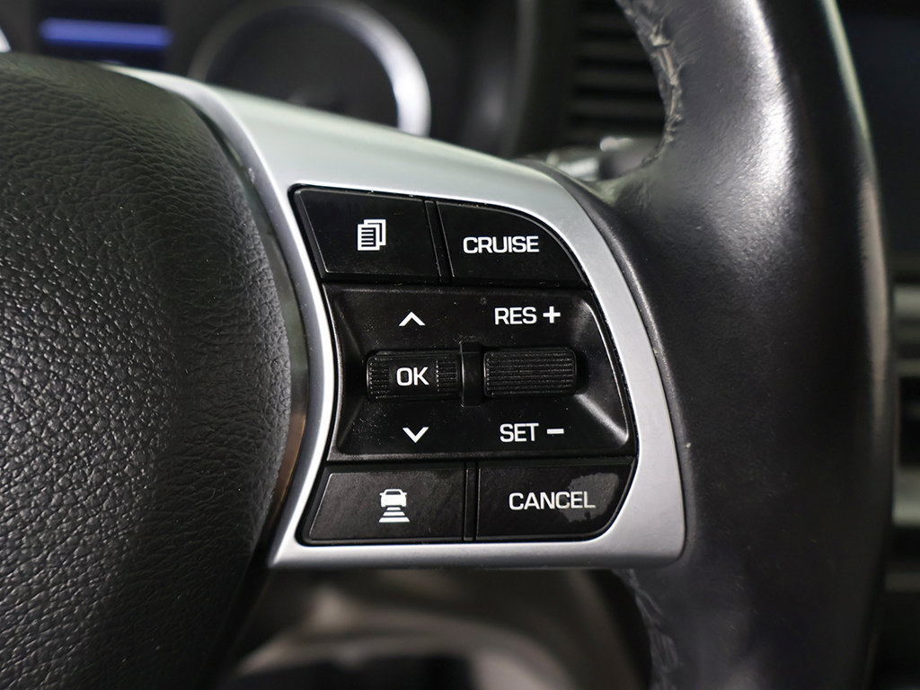 Used 2019 Hyundai Sonata Limited w/ Ultimate Package 04 FWD image 47