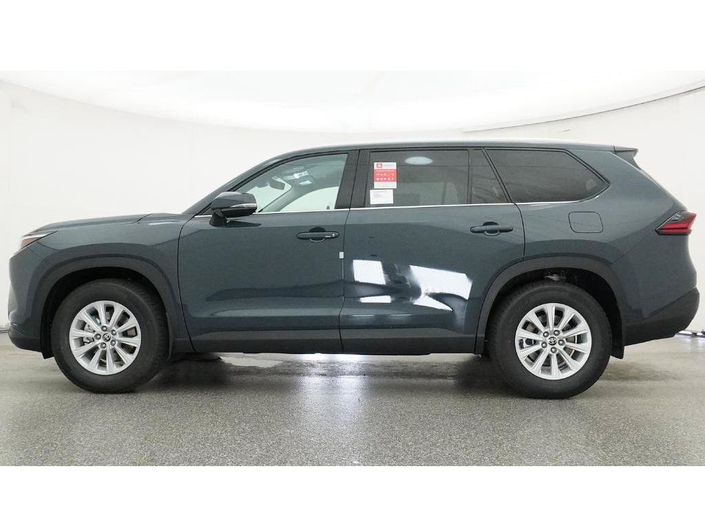 New 2026 Toyota Grand Highlander XLE FWD image 19