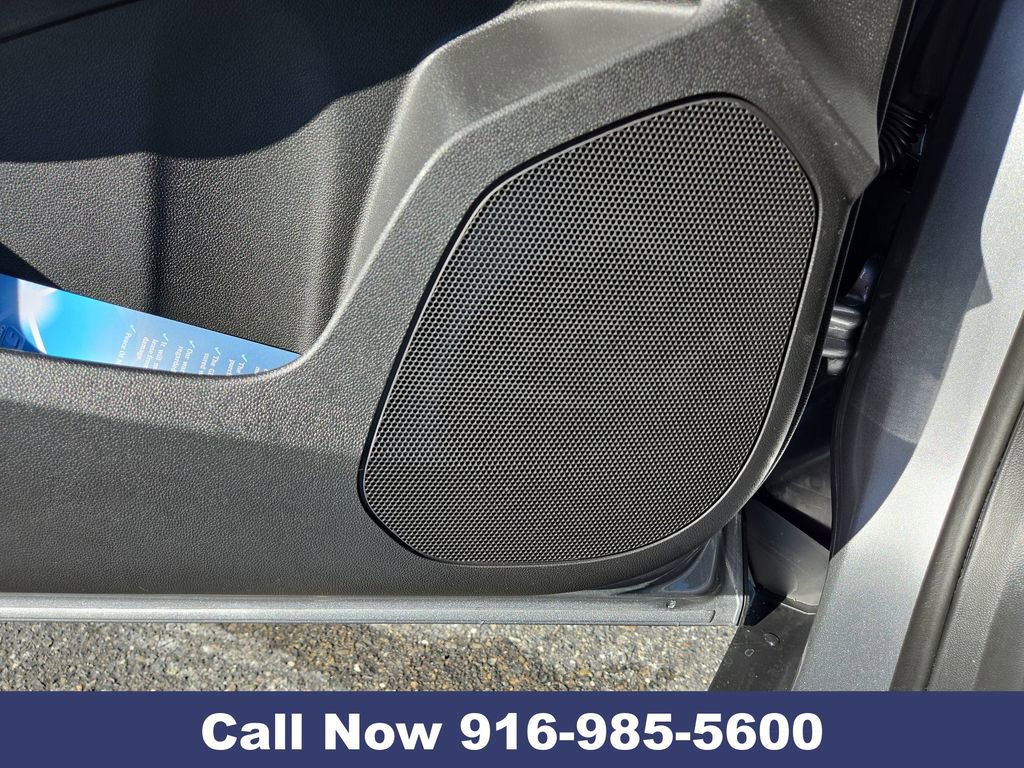 New 2026 Chevrolet Trax RS w/ Sunroof Package image 28