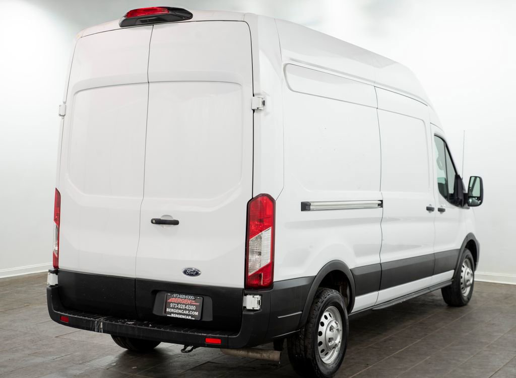 Used 2022 Ford Transit 250 148 High Roof AWD image 11