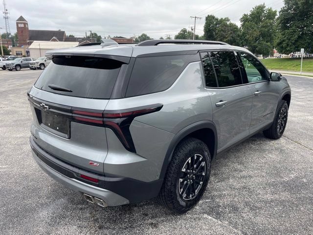 Used 2026 Chevrolet Traverse Z71 w/ Enhanced Driving Package AWD/4WD image 5