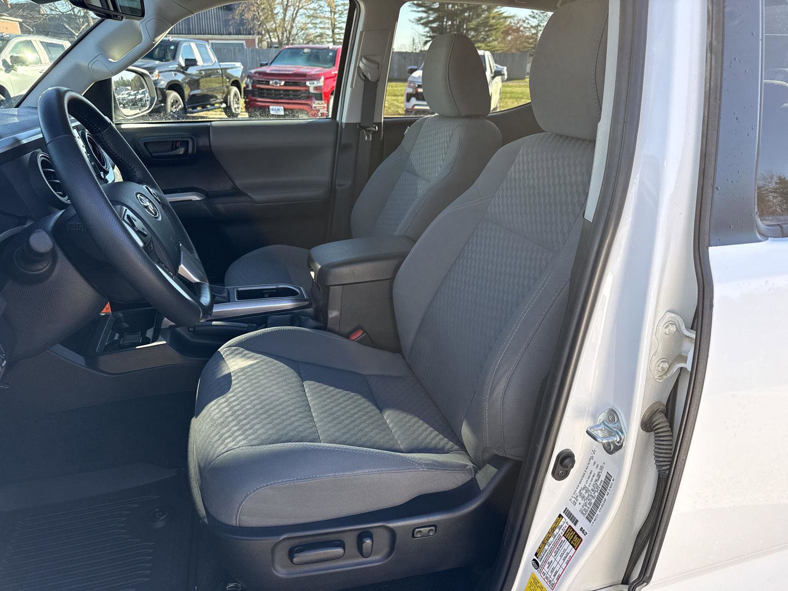 Used 2022 Toyota Tacoma SR5 image 13