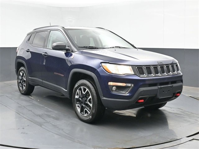 Used 2019 Jeep Compass Trailhawk image 2