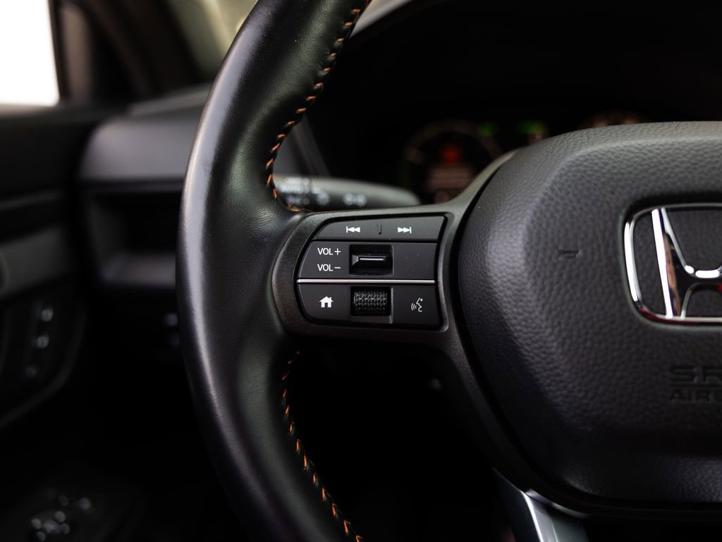 Used 2025 Honda CR-V Sport-L image 16