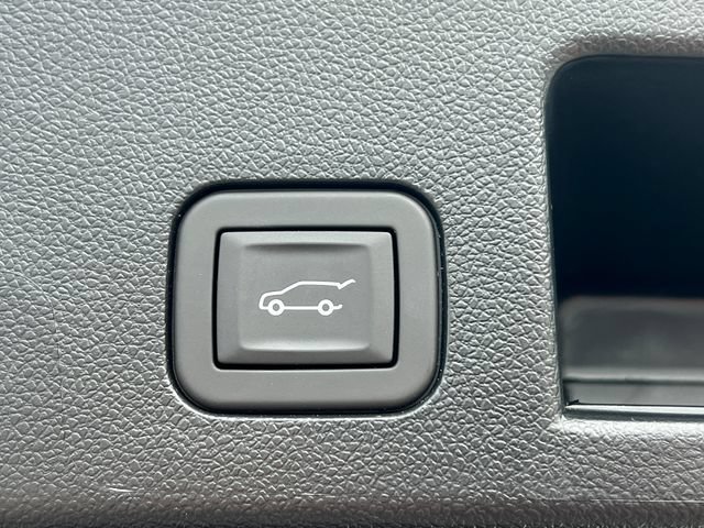 Used 2026 Chevrolet Equinox RS AWD/4WD image 40