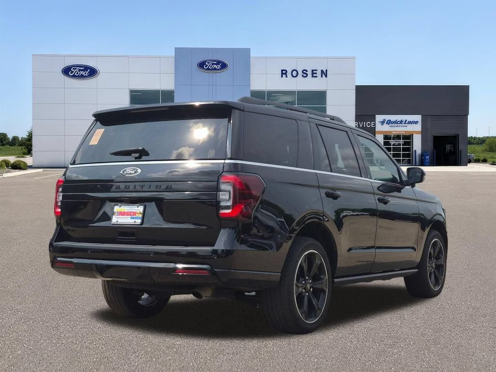 Certified 2024 Ford Expedition Limited AWD/4WD image 3