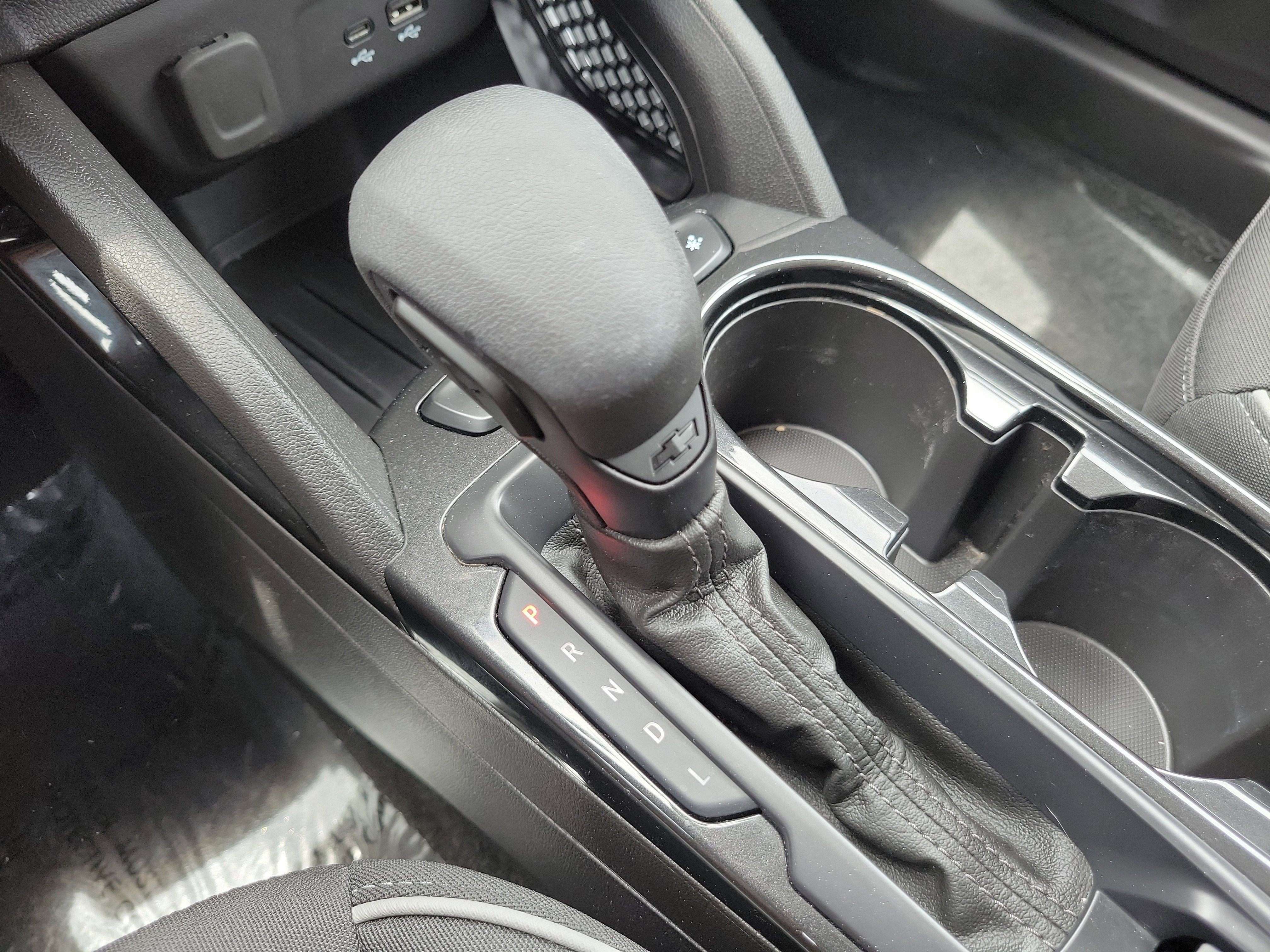Used 2025 Chevrolet TrailBlazer LS FWD image 29