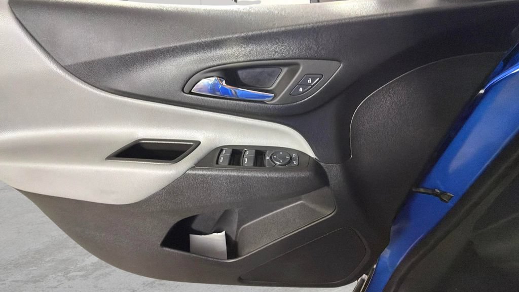 Certified 2024 Chevrolet Equinox LS w/ LS Convenience Package FWD image 32