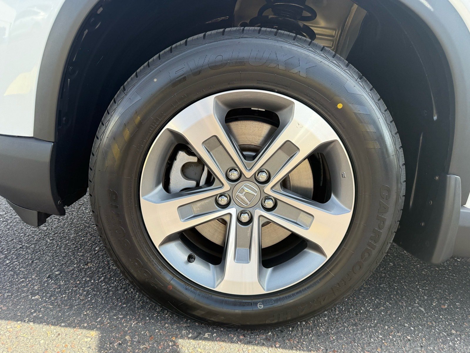 Used 2025 Honda Pilot EX-L image 11