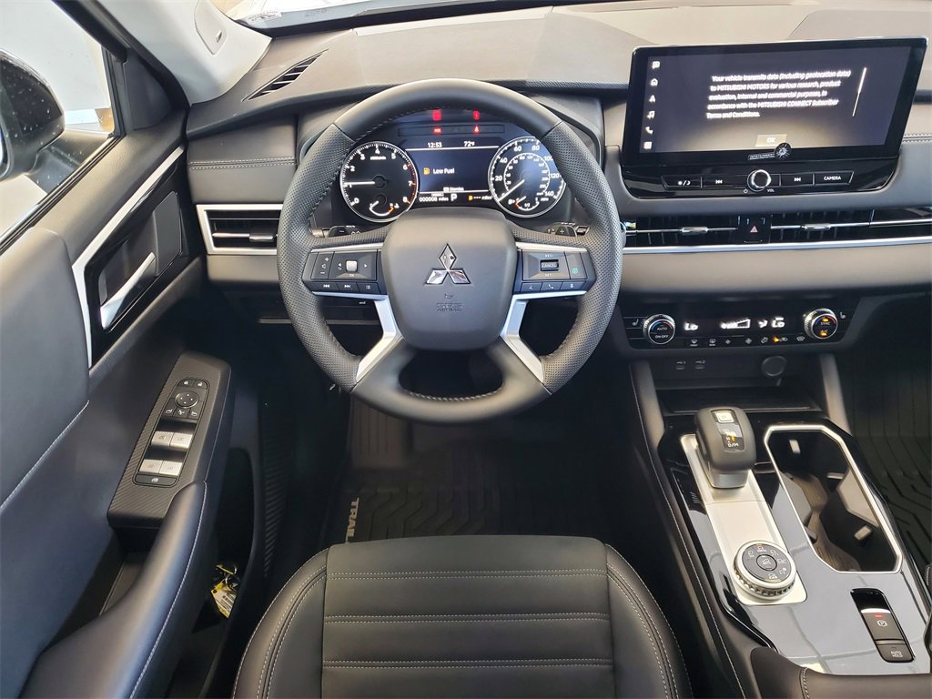 New 2025 Mitsubishi Outlander Trail Edition image 9