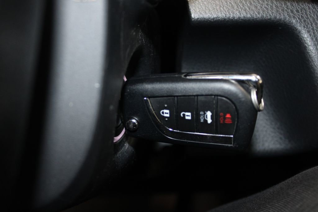 Used 2024 Toyota Camry LE image 24